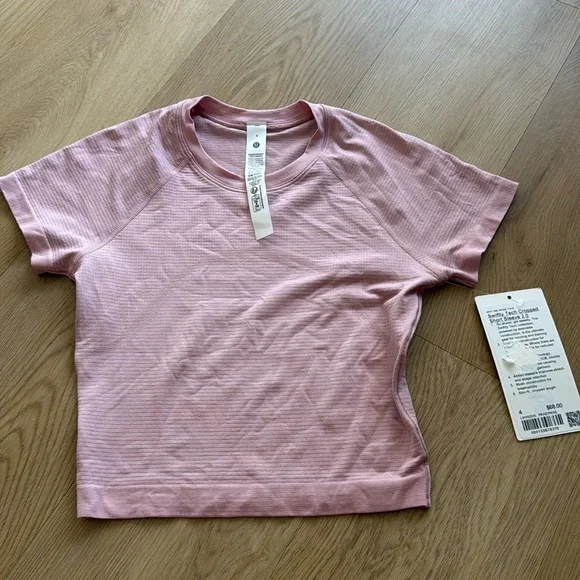 NEW lululemon swiftly tech cropped 4 - Picture 1 of 4